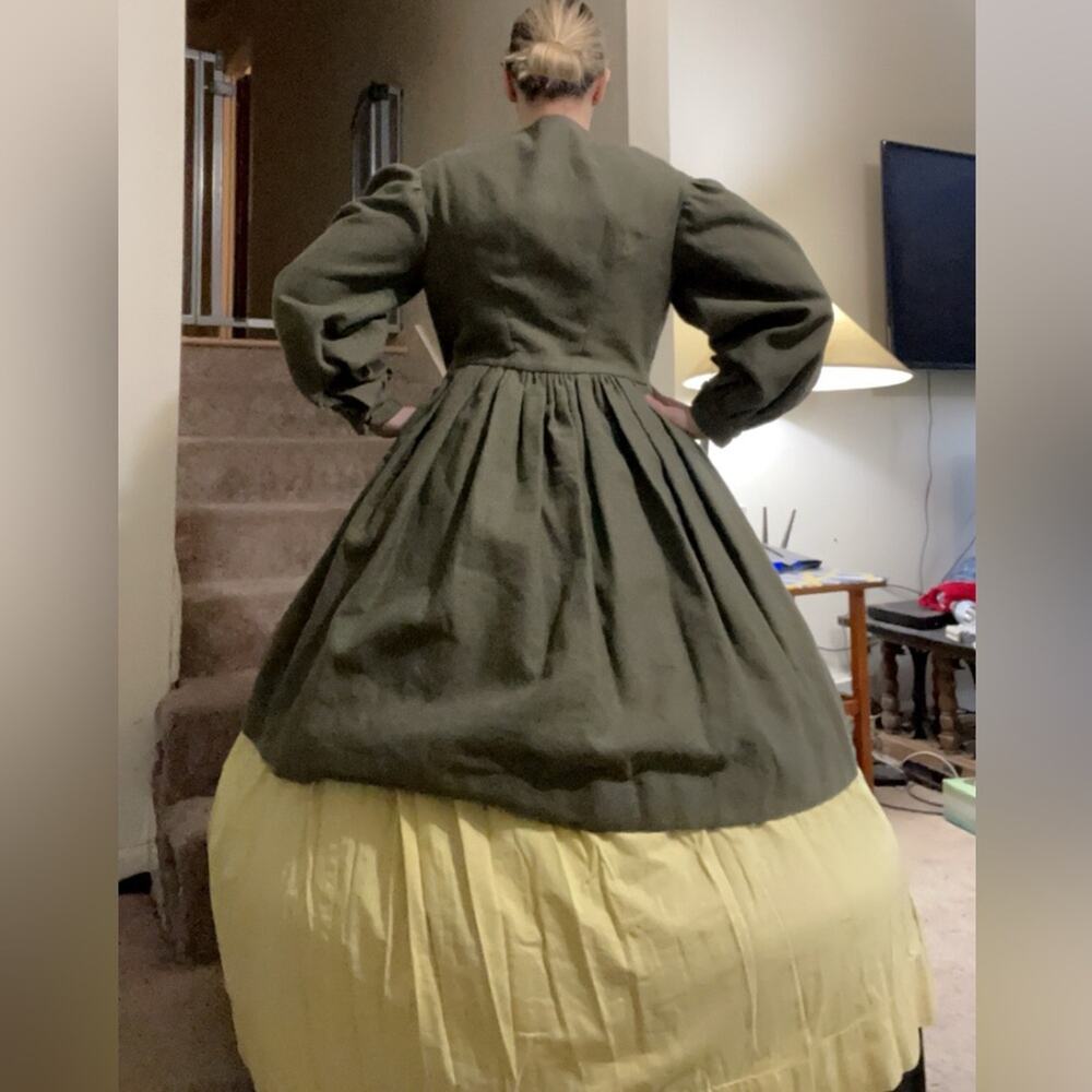 Victorian riding costume set - Picture 9 of 11